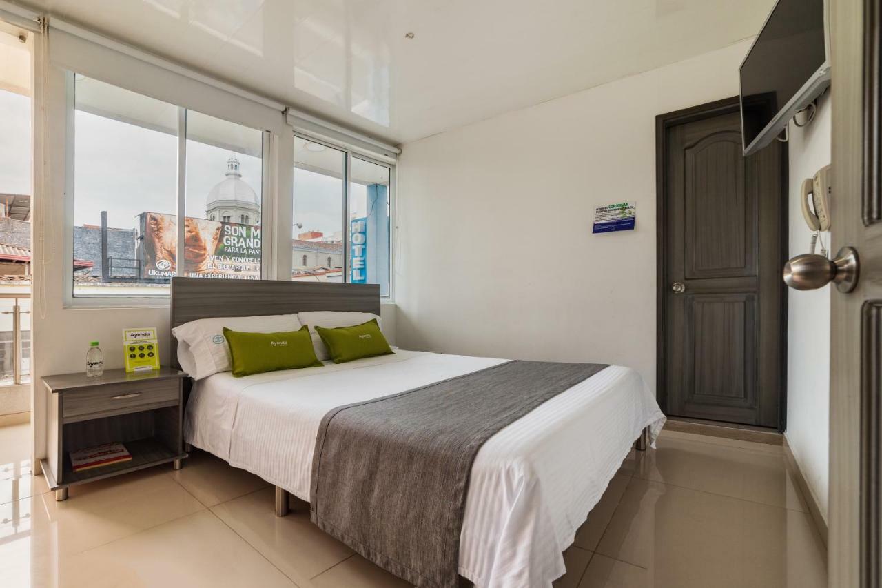 Ayenda 1121 Exito Hotel Pereira Kültér fotó